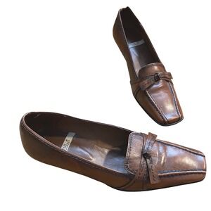 Vintage Brown Leather Kitten Heel Loafer Pumps Made in Spain Size 38